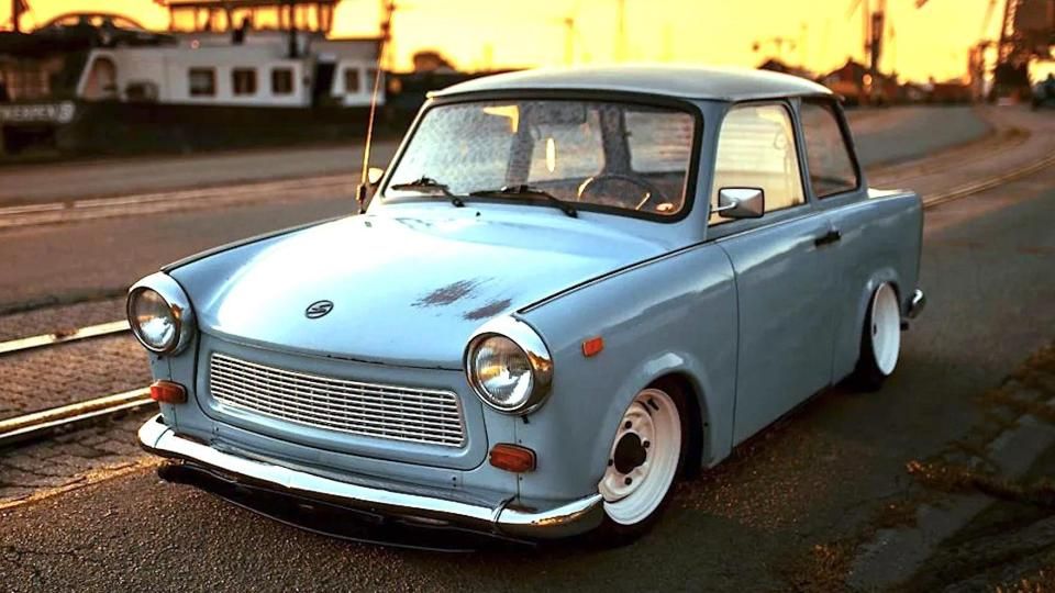 TRABANT BÉRLÉS